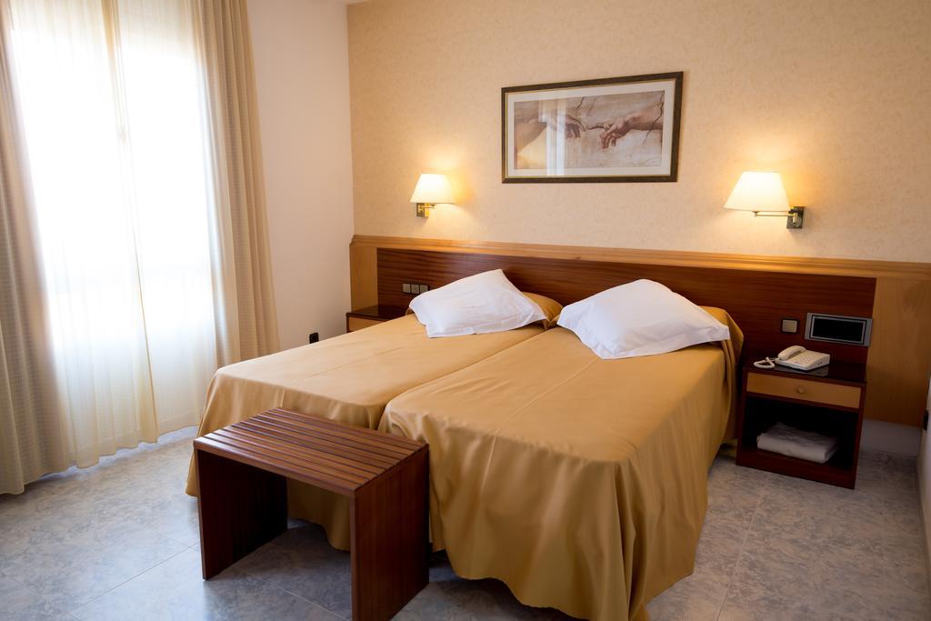 Hotel Placa Sant Feliu de Guíxols Exterior foto